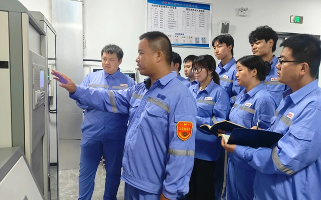 宜化大學(xué)生新工完成崗前培訓(xùn)，開啟職業(yè)新篇章